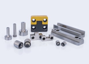 Retaining and injection elements