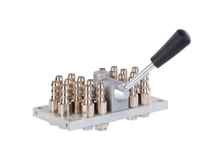 20-channel multicoupler Couplers for Push-on hose (movable)