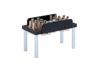 20-channel multicoupler Plugs with female thread connection (fixed)